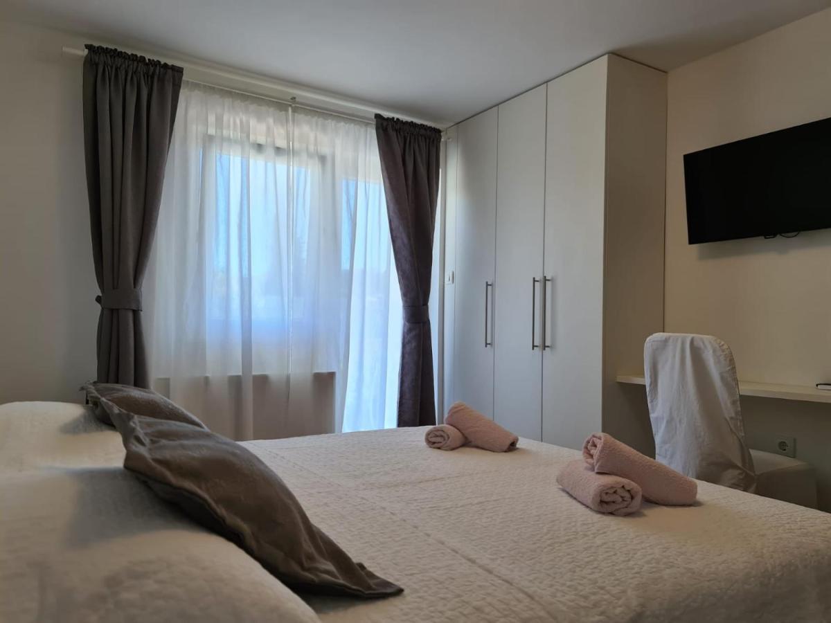 Apartments Juric 브로다리카 외부 사진