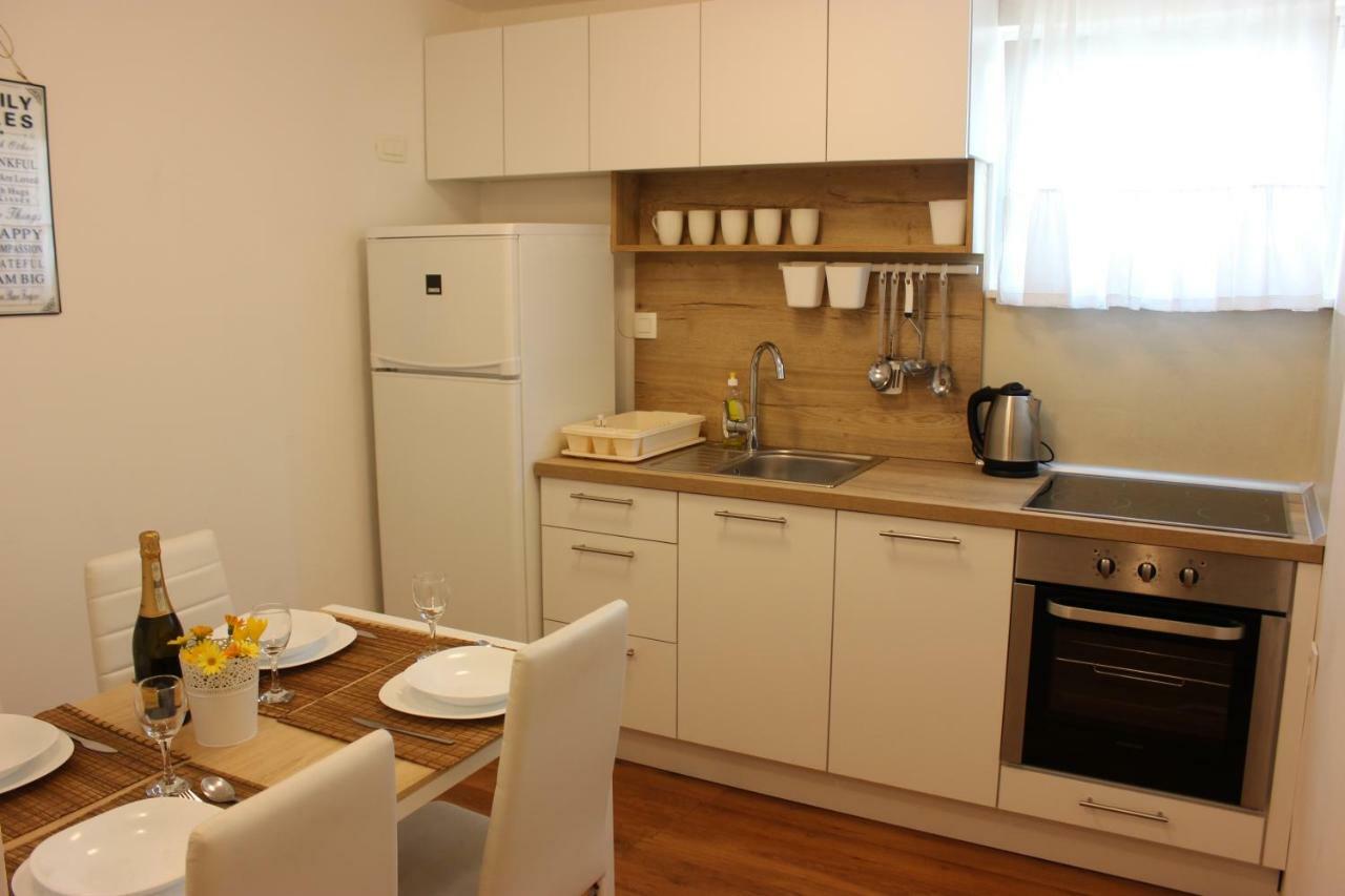 Apartments Juric 브로다리카 외부 사진