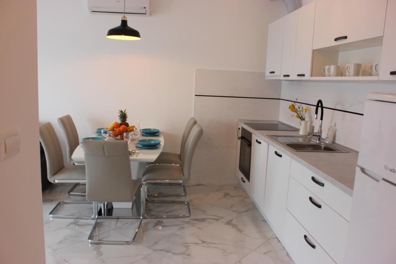 Apartments Juric 브로다리카 외부 사진